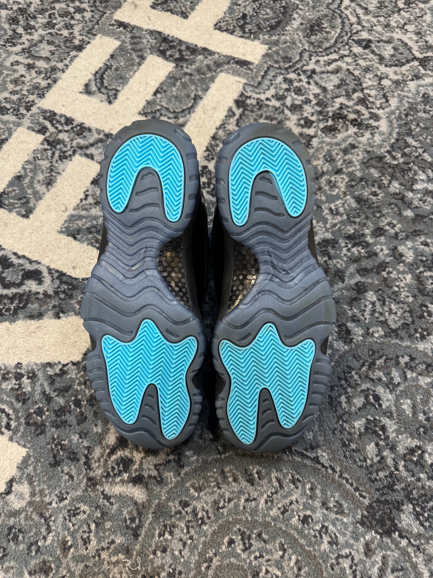 Pre-owned Retro 11 Gamma