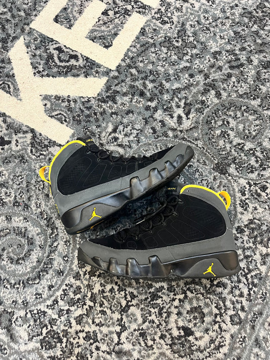 Pre-owned University Gold 9