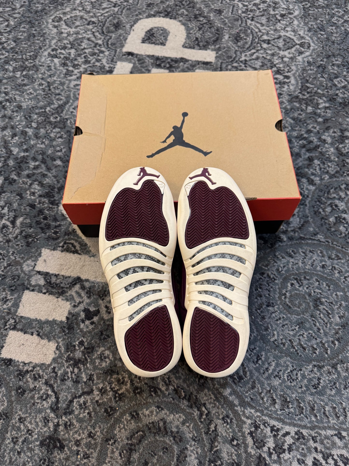 Pre-owned Bordeoux 12