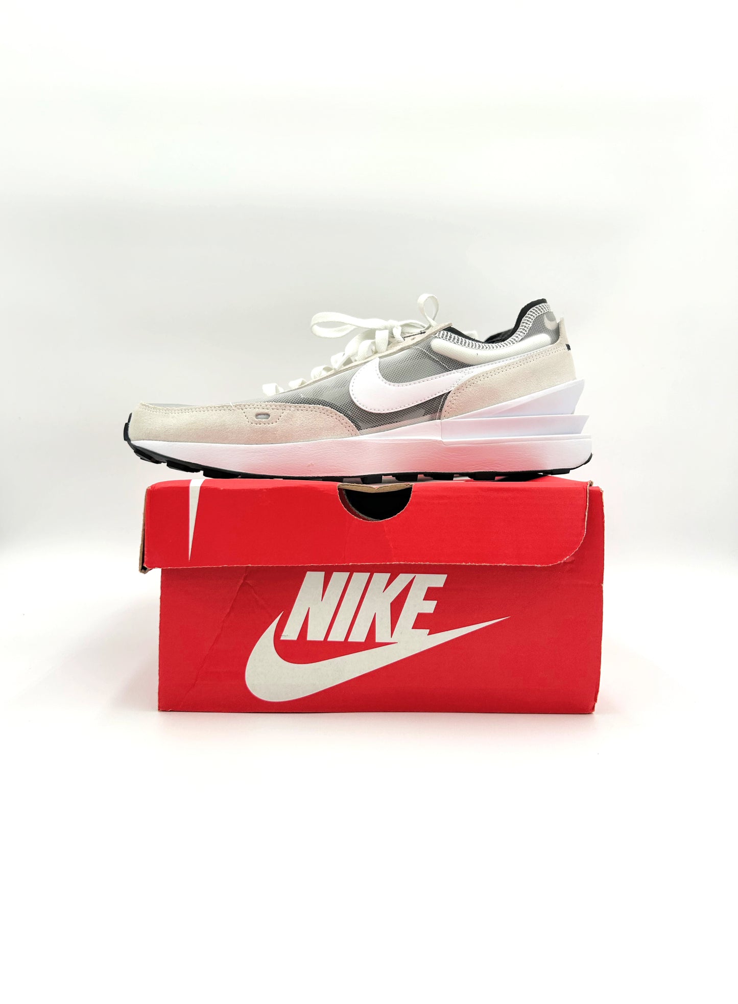 Pre-owned Nike Waffle One Summit White