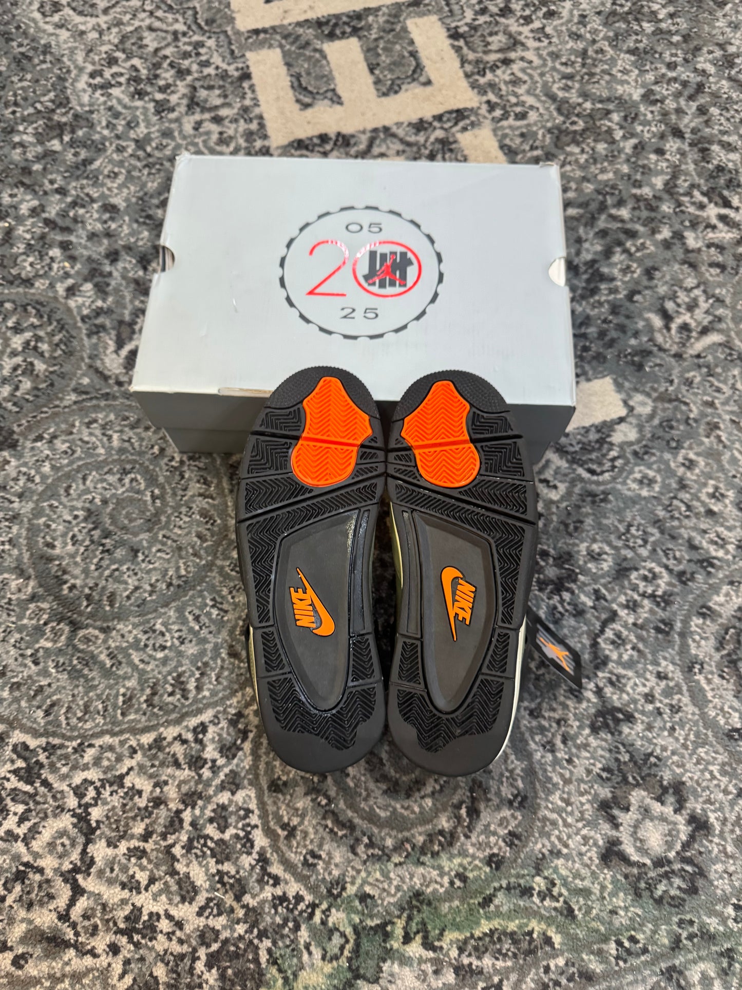 Pre-owned Undefeated 4